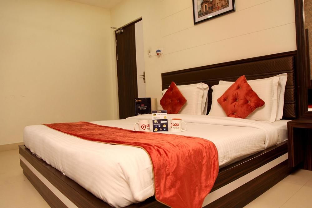 Collection O 45990 Premiere Villa Kakarmatha Ngoại thất bức ảnh