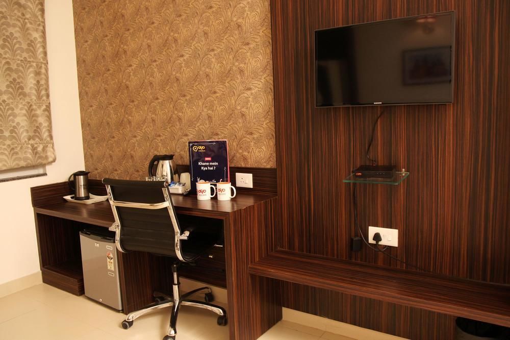 Collection O 45990 Premiere Villa Kakarmatha Ngoại thất bức ảnh
